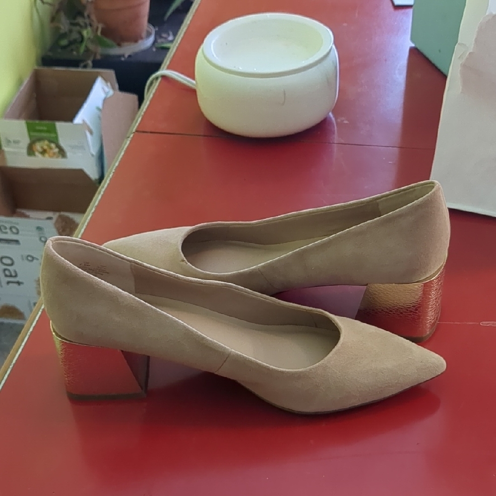 Elegant Light Pink Block Heels